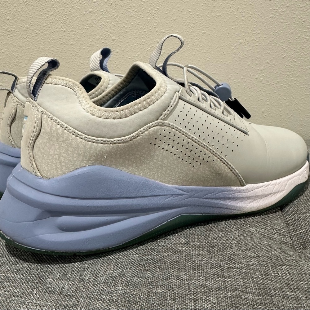 Clove “Grey Matter” Nursing Sneaker - Picture 8 of 15